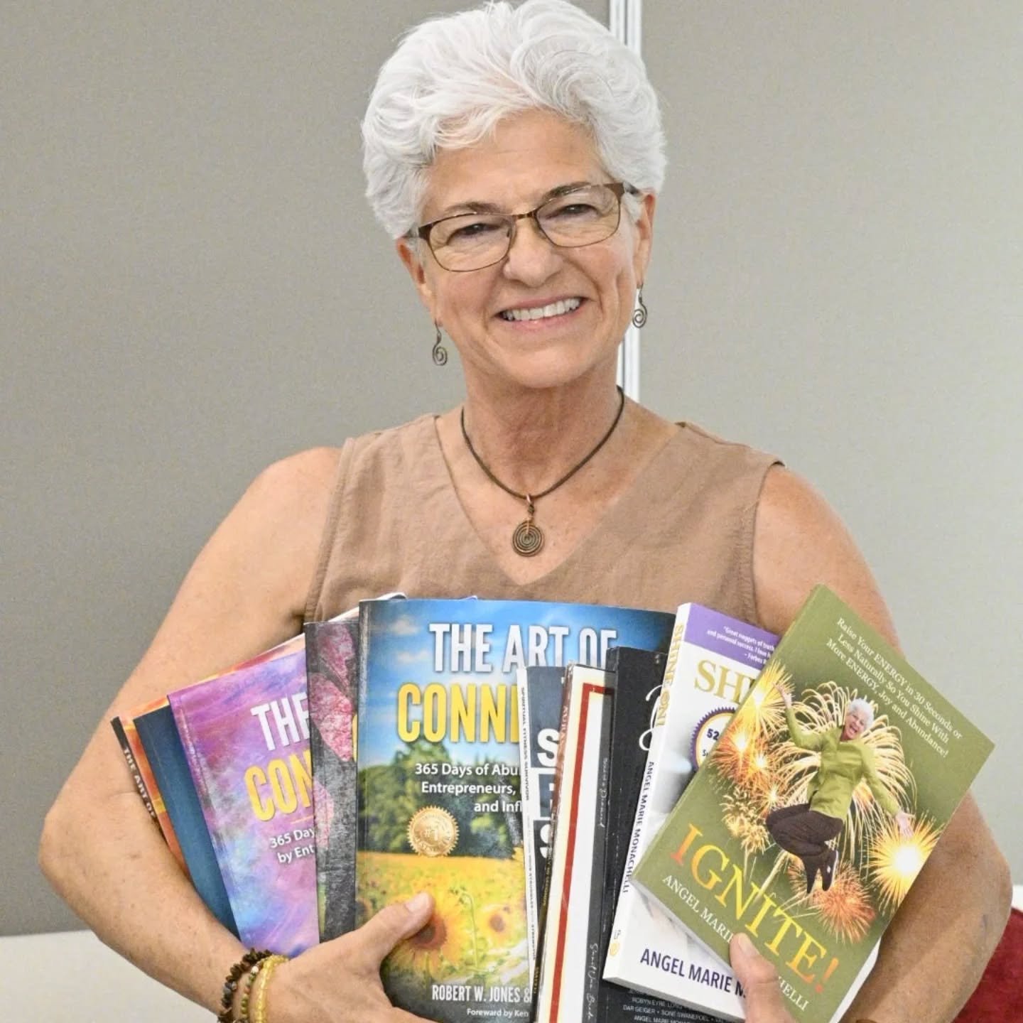 Angel Marie Monachelli - 12x Bestselling Author